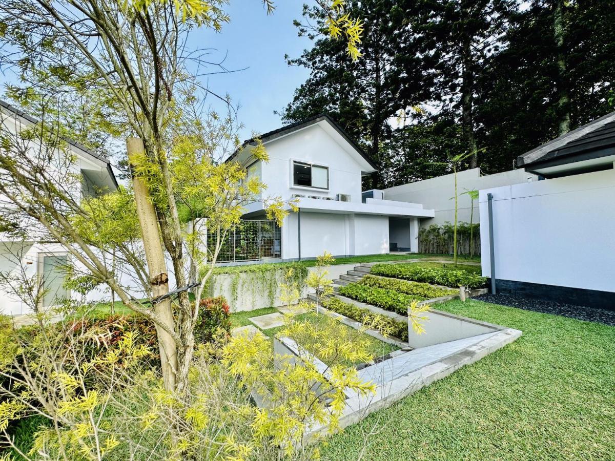 Bungalow Homes Bandung Extérieur photo